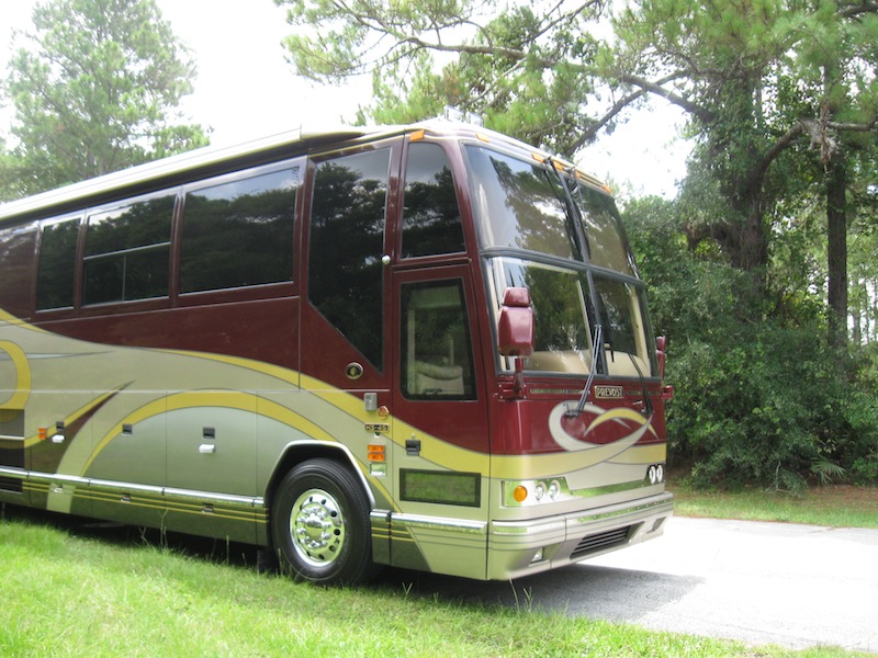 2002 Prevost Featherlite H3-45 For Sale