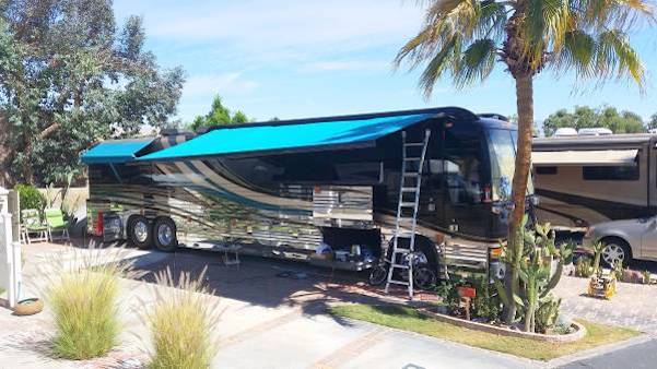 2002 Prevost Featherlite XLII For Sale