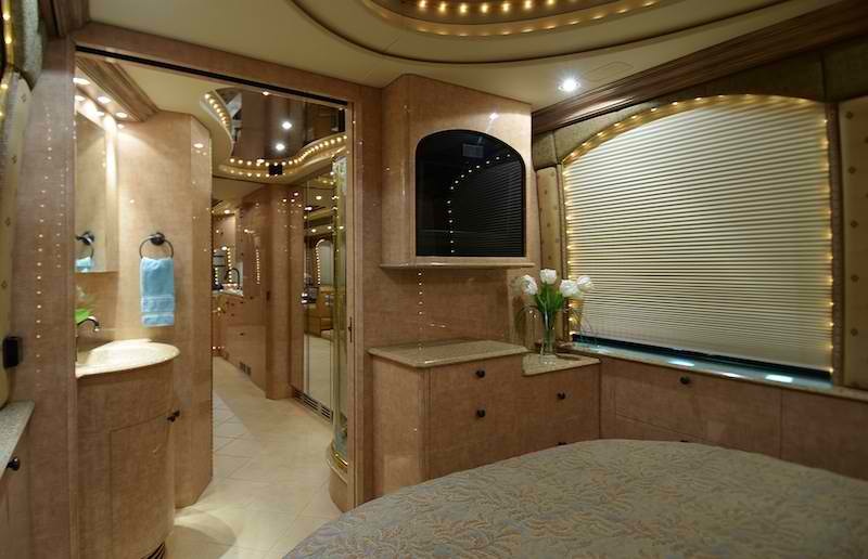 2002 Prevost Liberty XLII For Sale