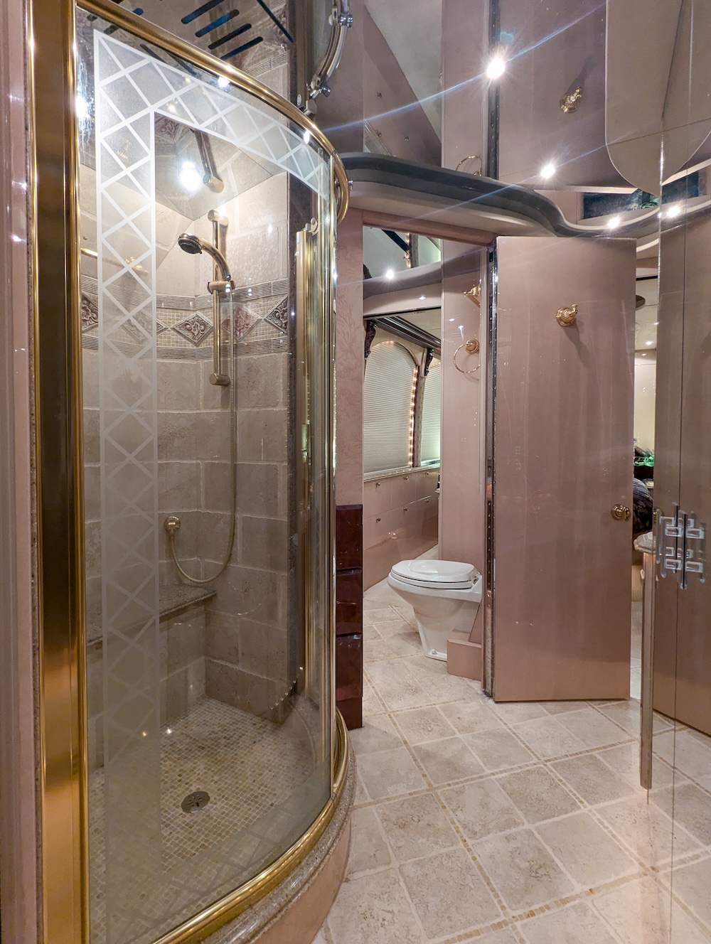 2002 Prevost Liberty XLII For Sale