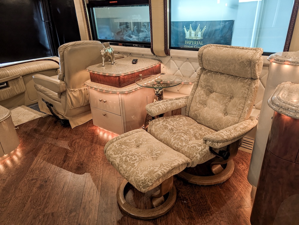 2002 Prevost Liberty XLII For Sale