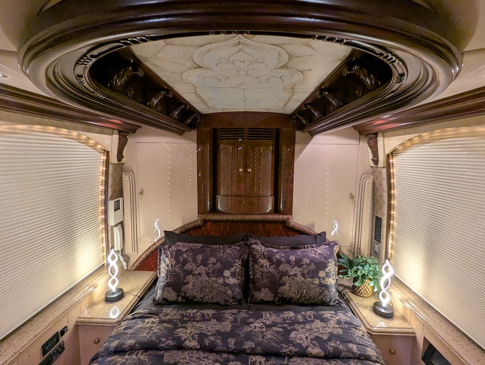 2002 Prevost Liberty XLII For Sale