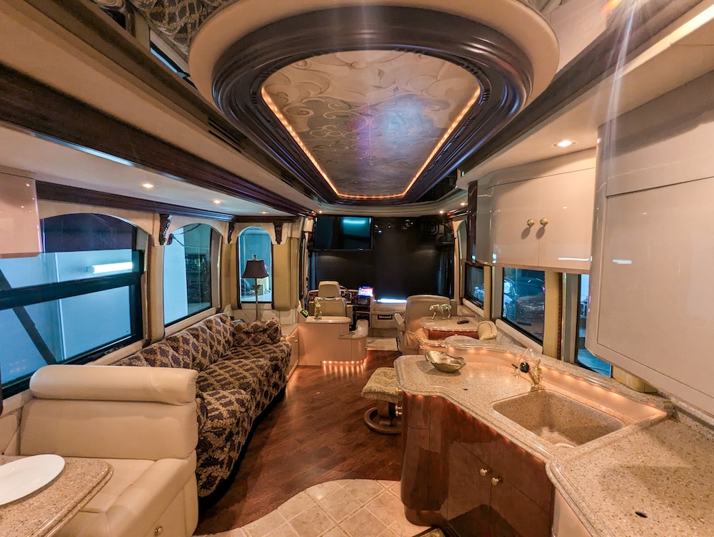2002 Prevost Liberty XLII For Sale