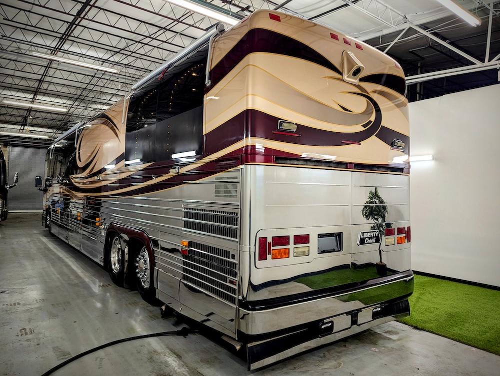 2002 Prevost Liberty XLII For Sale