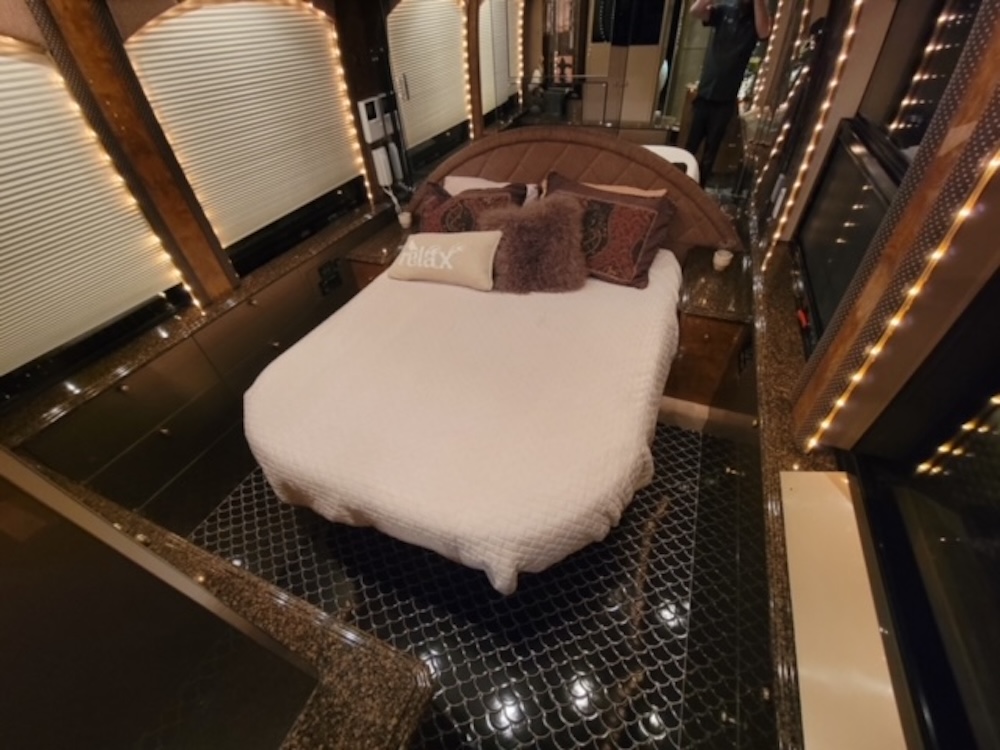 2002 Prevost Liberty XLII For Sale