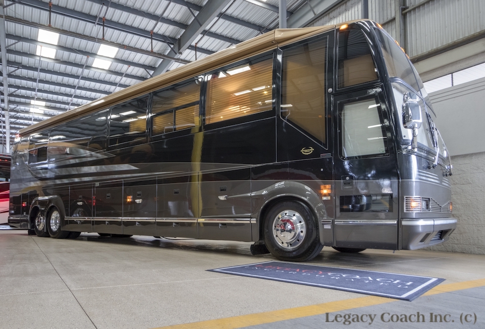 2002 Prevost Marathon H3-45 For Sale