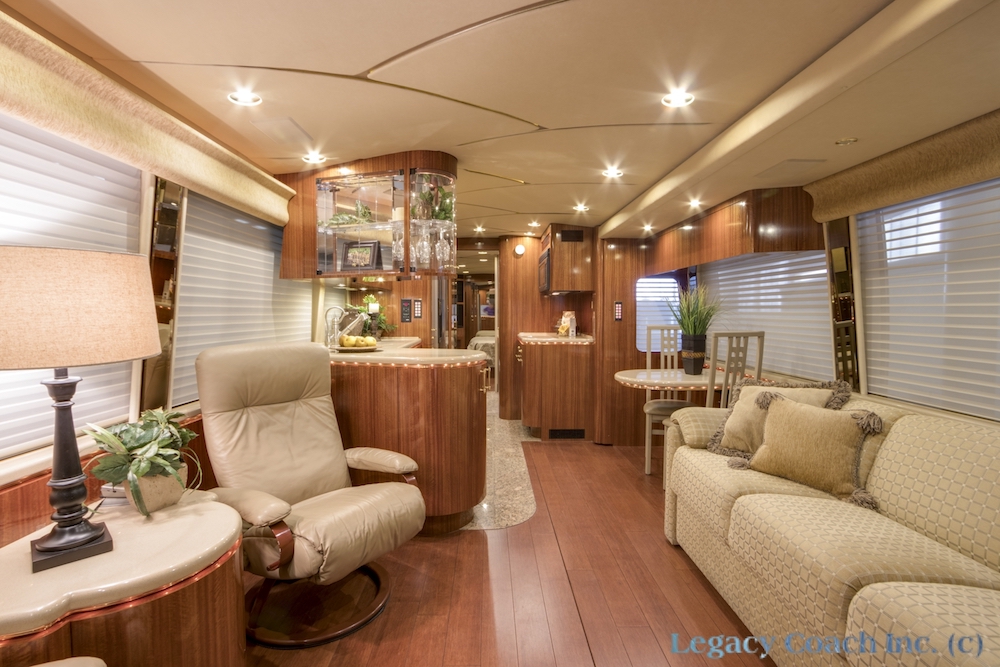 2002 Prevost Marathon H3-45 For Sale