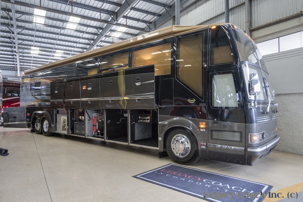 2002 Prevost Marathon H3-45 For Sale