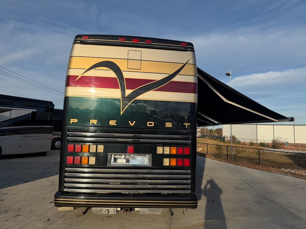 2002 Prevost Featherlite H3-45 For Sale