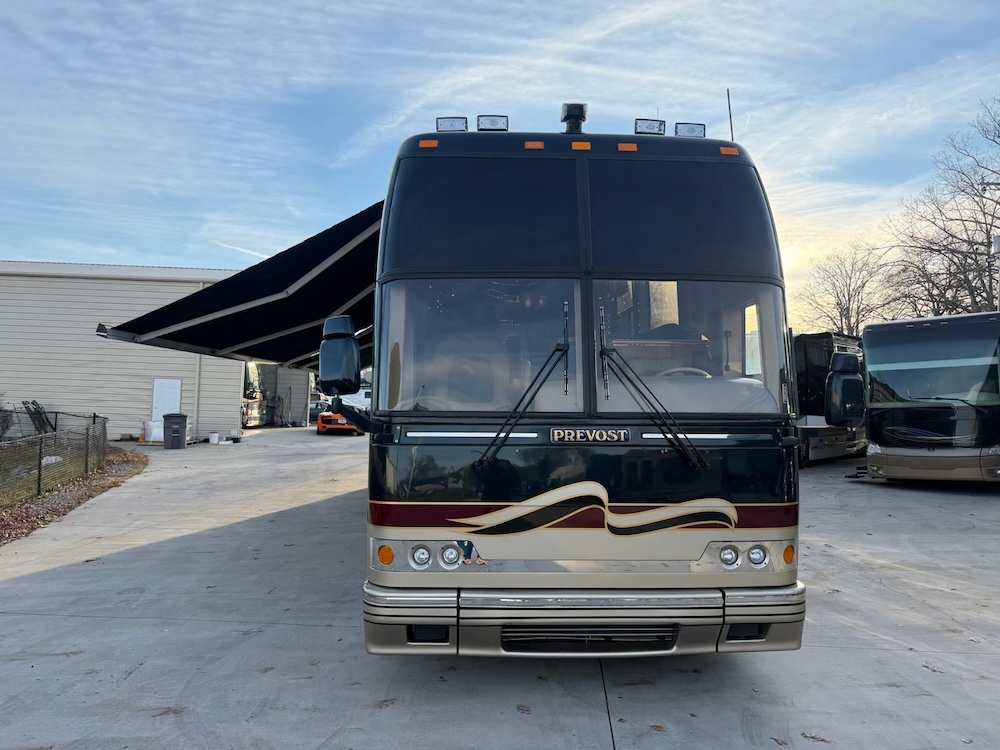 2002 Prevost Featherlite H3-45 For Sale