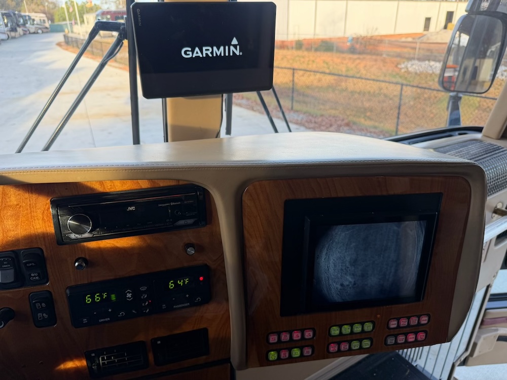 2002 Prevost Featherlite H3-45 For Sale