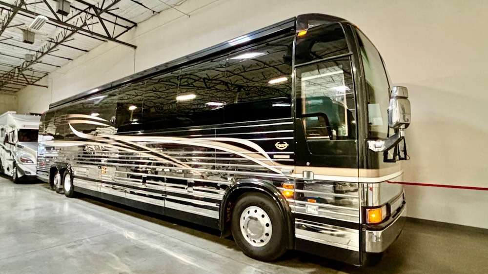 2002 Prevost Marathon XLII For Sale