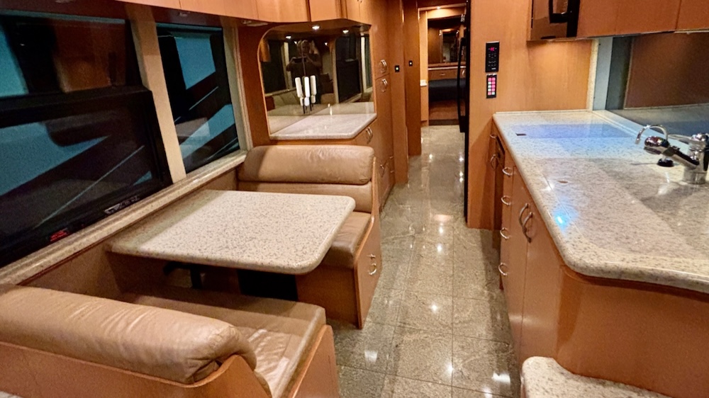 2002 Prevost Marathon XLII For Sale