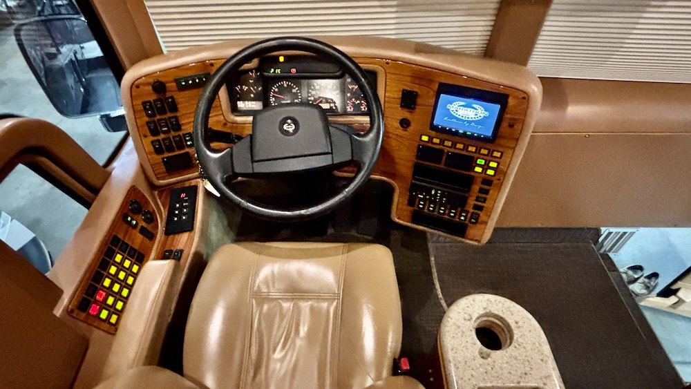 2002 Prevost Marathon XLII For Sale