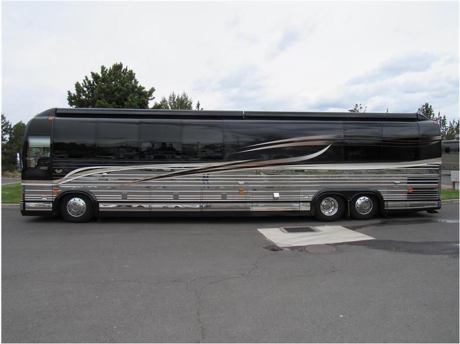 2002 Prevost Marathon XLII For Sale