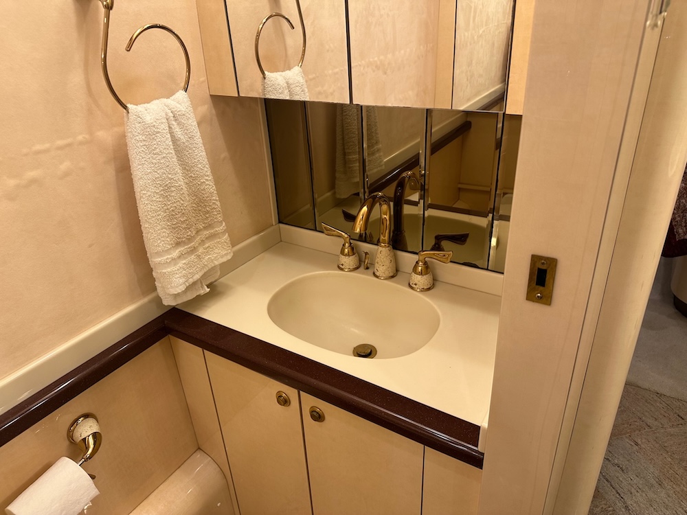 2002 Prevost Parliament XLII For Sale