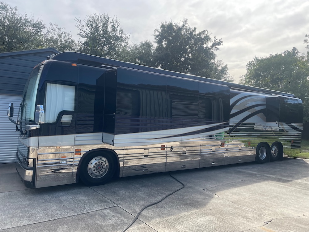 2002 Prevost Parliament XLII For Sale