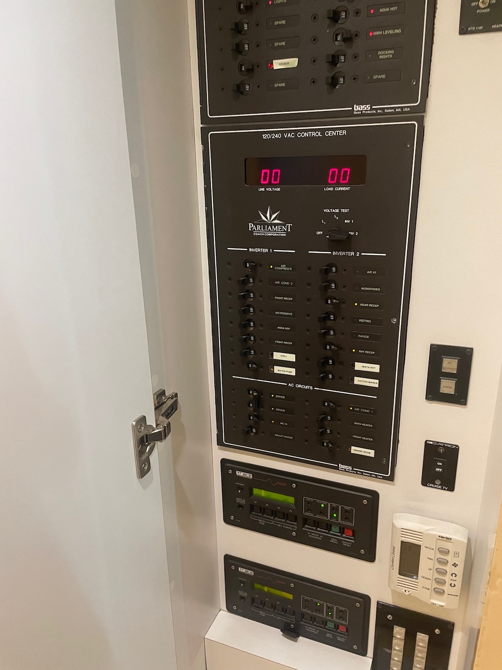 2002 Prevost Parliament XLII For Sale