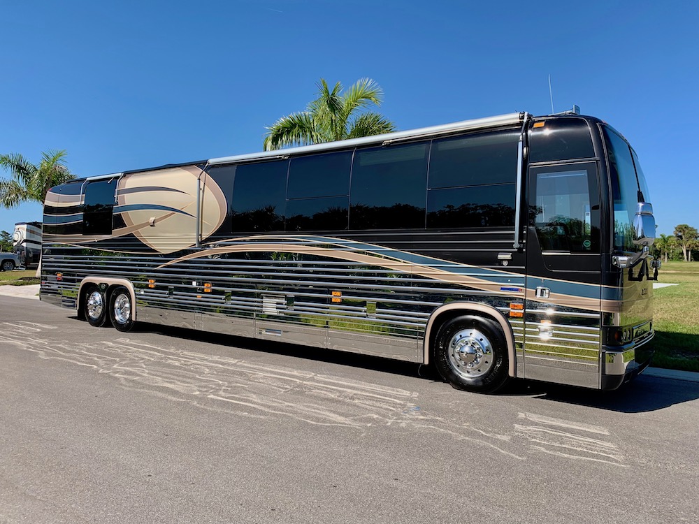 2002 Prevost Royale XLII For Sale