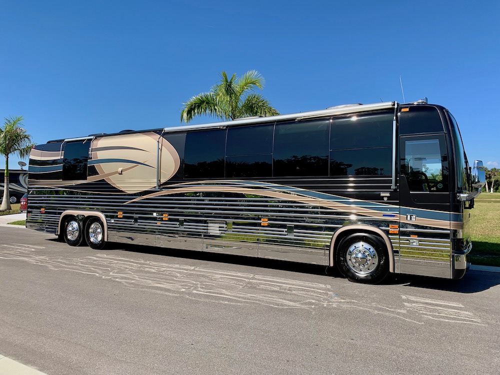 2002 Prevost Royale XLII For Sale