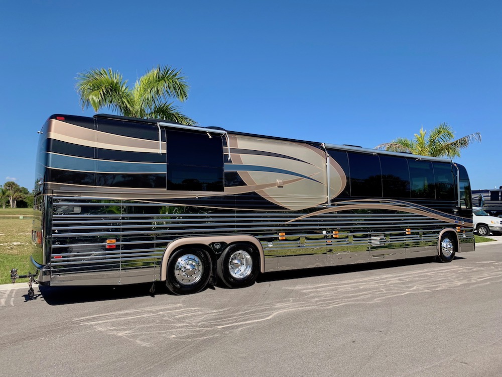 2002 Prevost Royale XLII For Sale