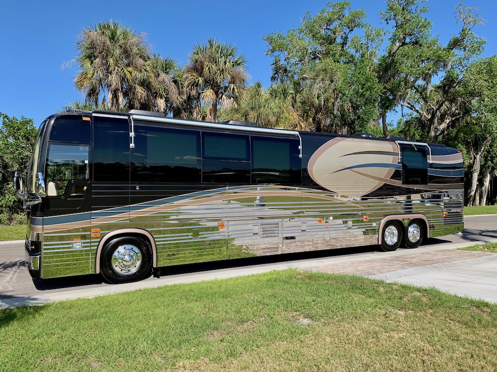 2002 Prevost Royale XLII For Sale