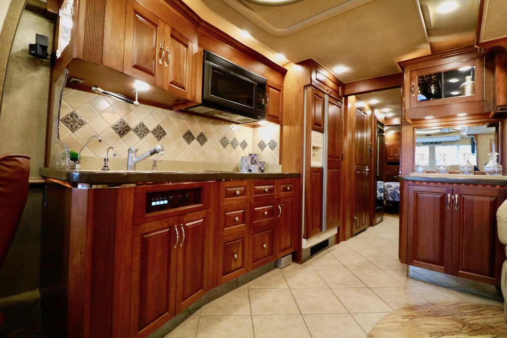 2002 Prevost Royale XLII For Sale