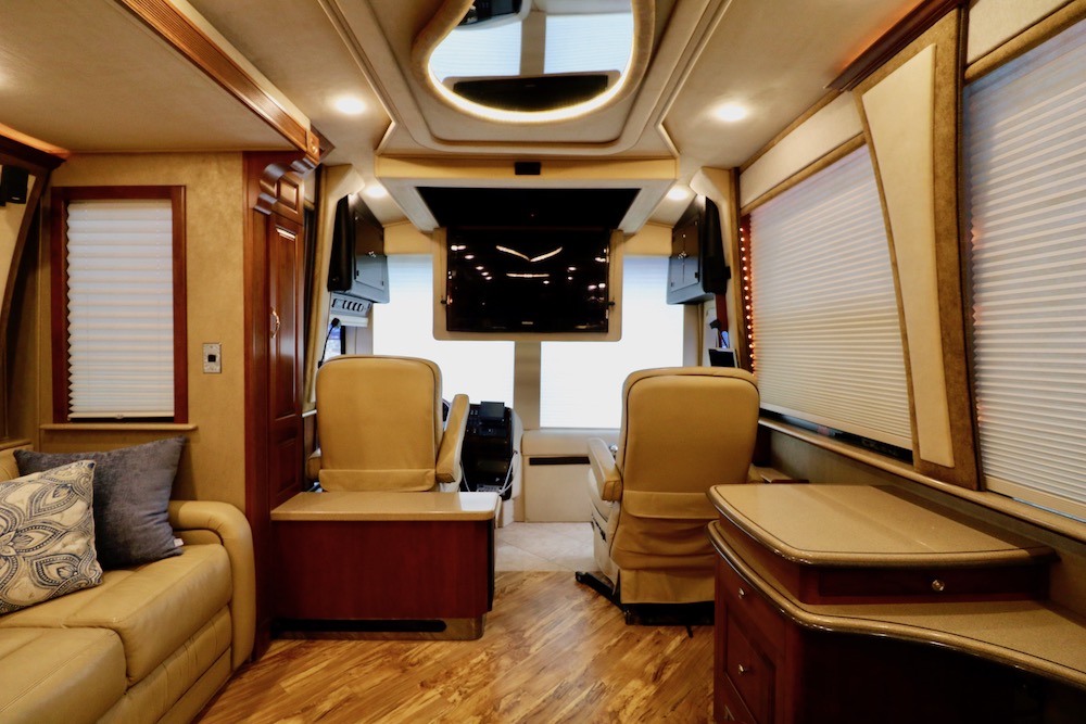 2002 Prevost Royale XLII For Sale