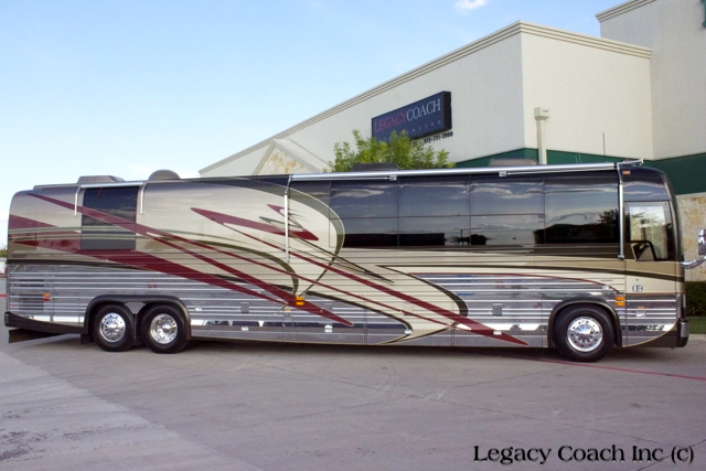 2003 Prevost Country Coach XLII