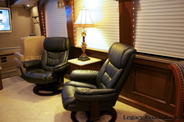 2003 Prevost Country Coach XLII