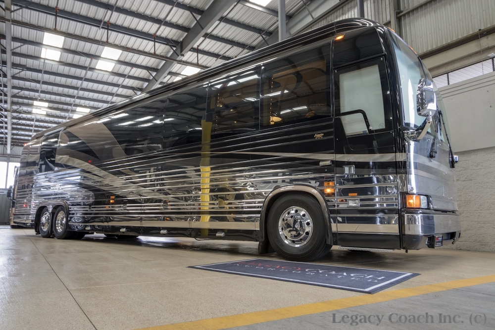 2003 Prevost American XLII For Sale