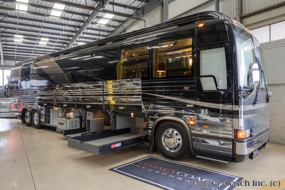 2003 Prevost American XLII For Sale