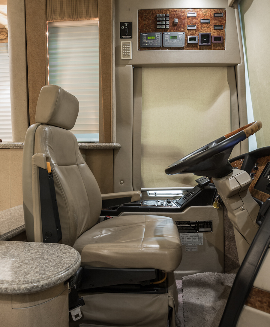 2003 Prevost Country Coach XLII For Sale