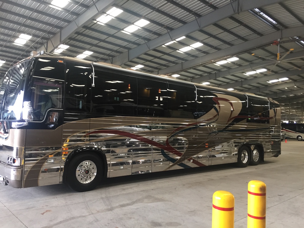 2003 Prevost Country Coach XLII For Sale