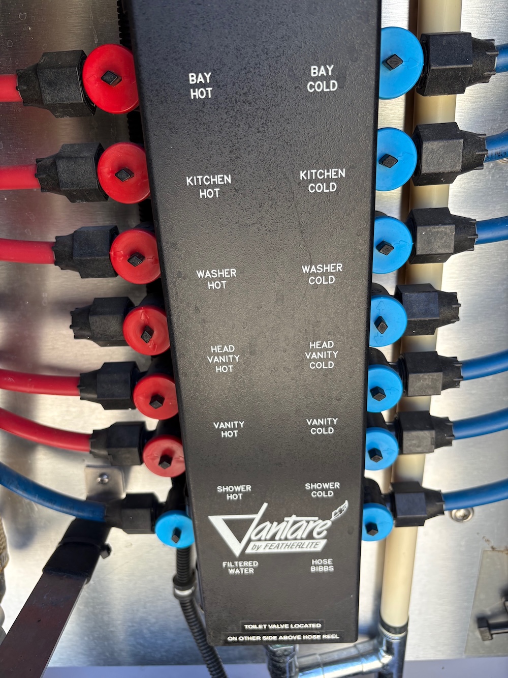 2003 Prevost Featherlite H3-45 For Sale