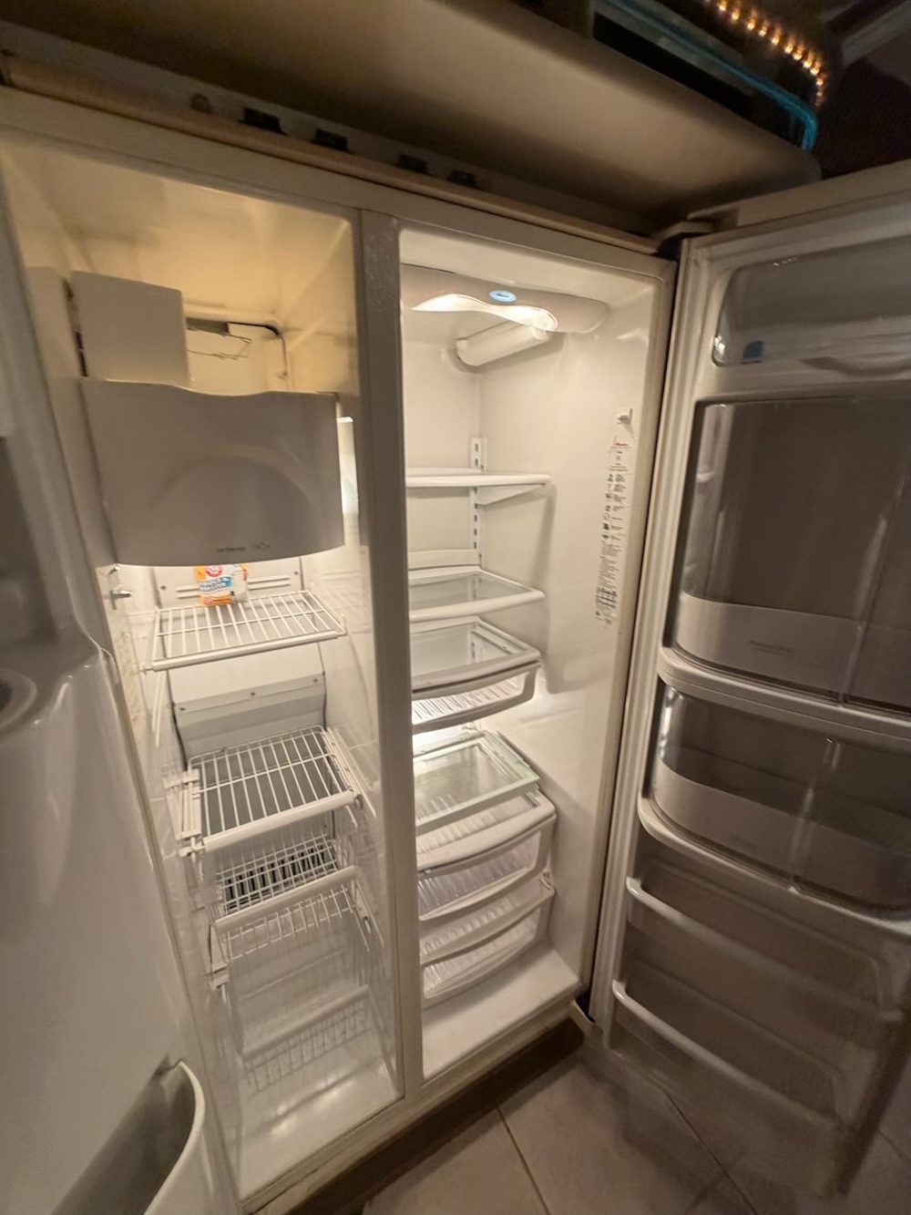 2003 Prevost Featherlite H3-45 For Sale