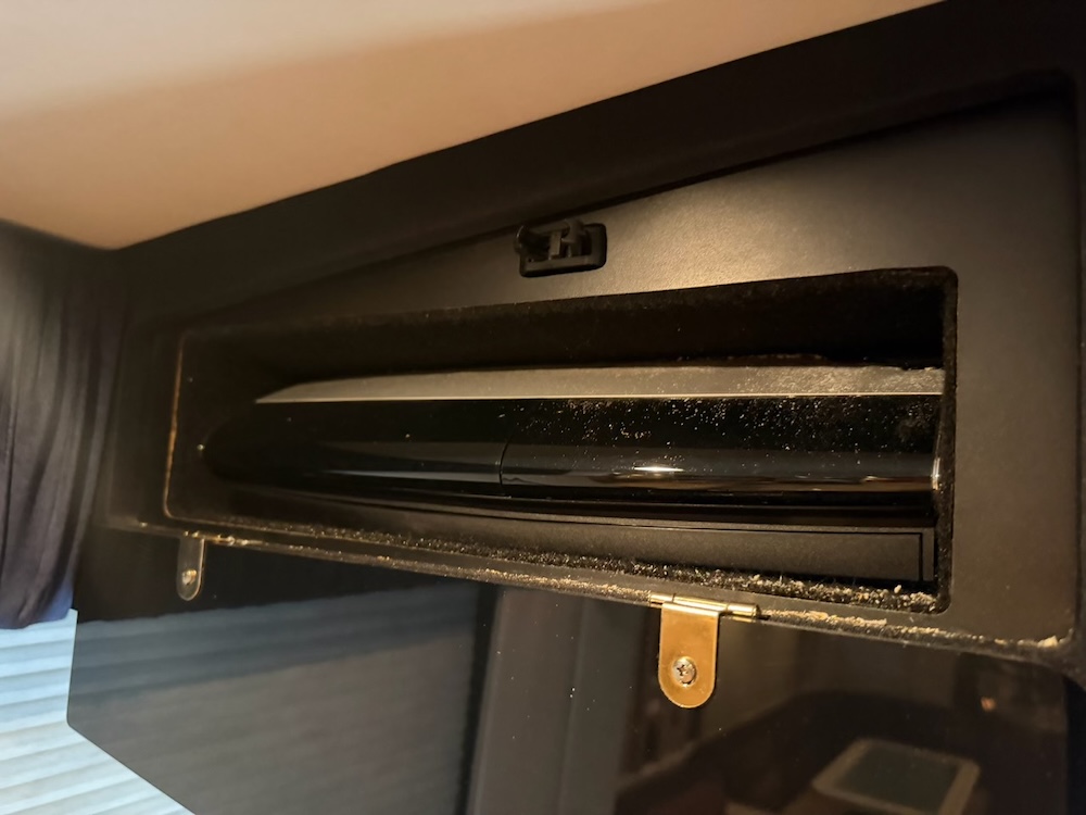 2003 Prevost Featherlite H3-45 For Sale