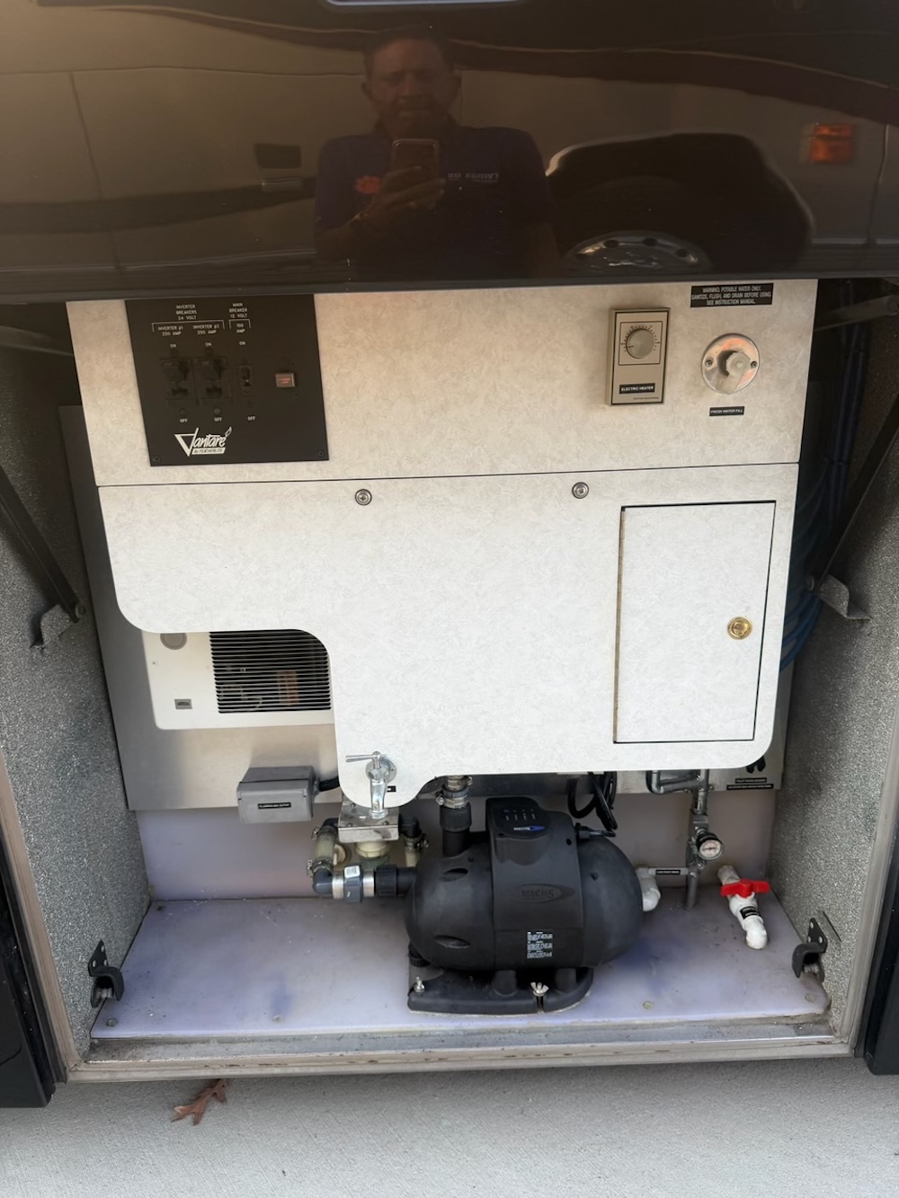 2003 Prevost Featherlite H3-45 For Sale