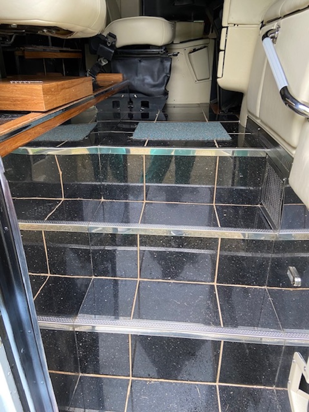 2003 Prevost  H3-45 For Sale