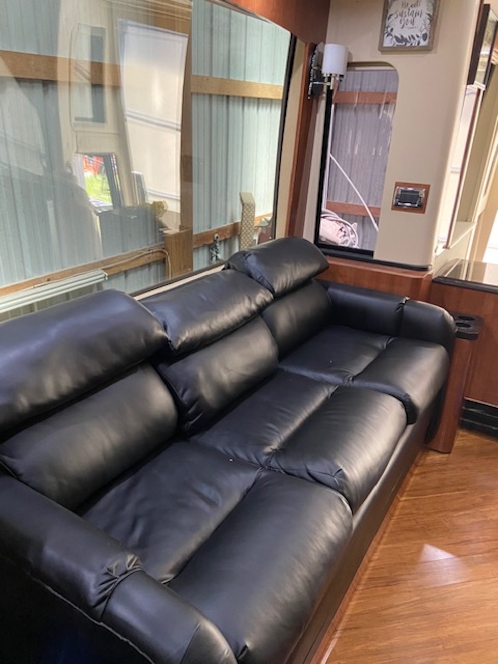 2003 Prevost  H3-45 For Sale