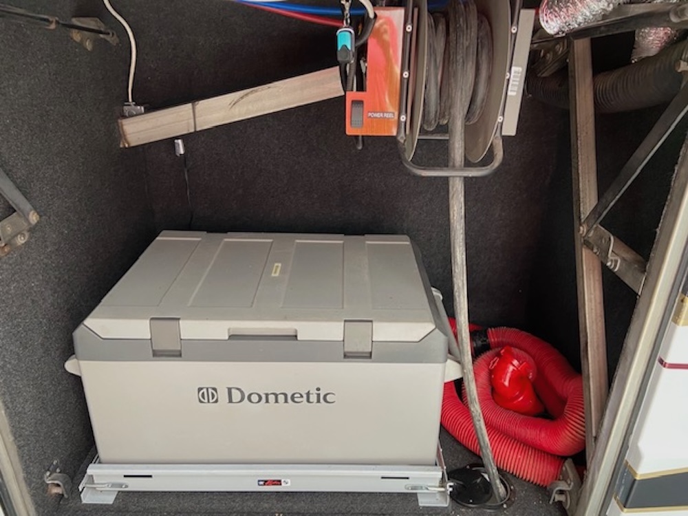 2003 Prevost  H3-45 For Sale