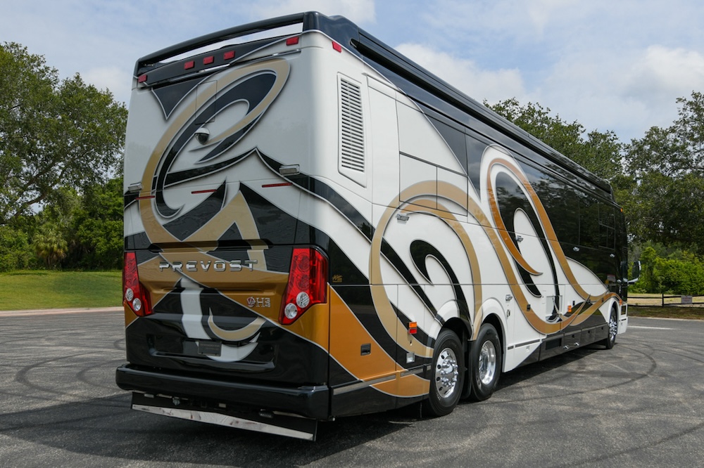 2003 Prevost Liberty  H3-45 For Sale