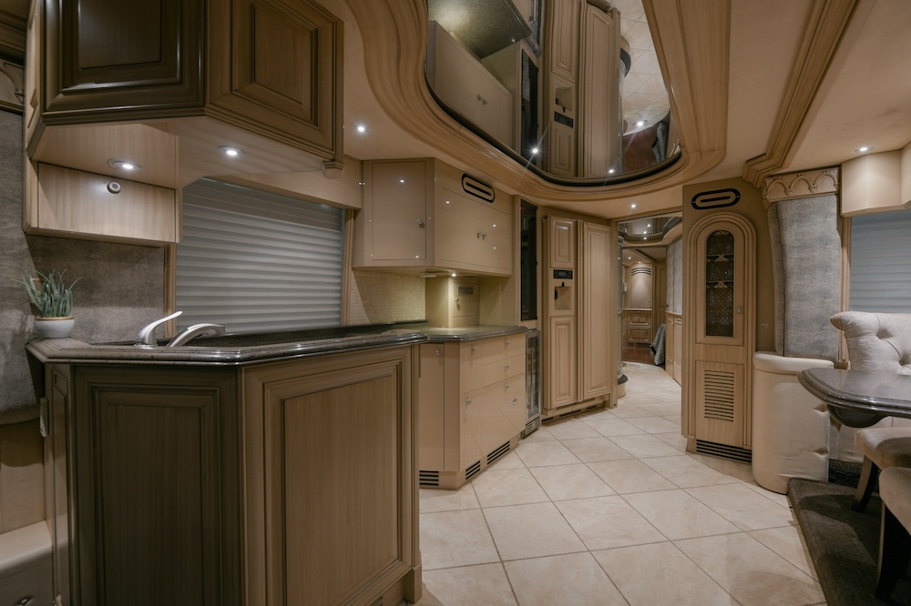 2003 Prevost Liberty  H3-45 For Sale