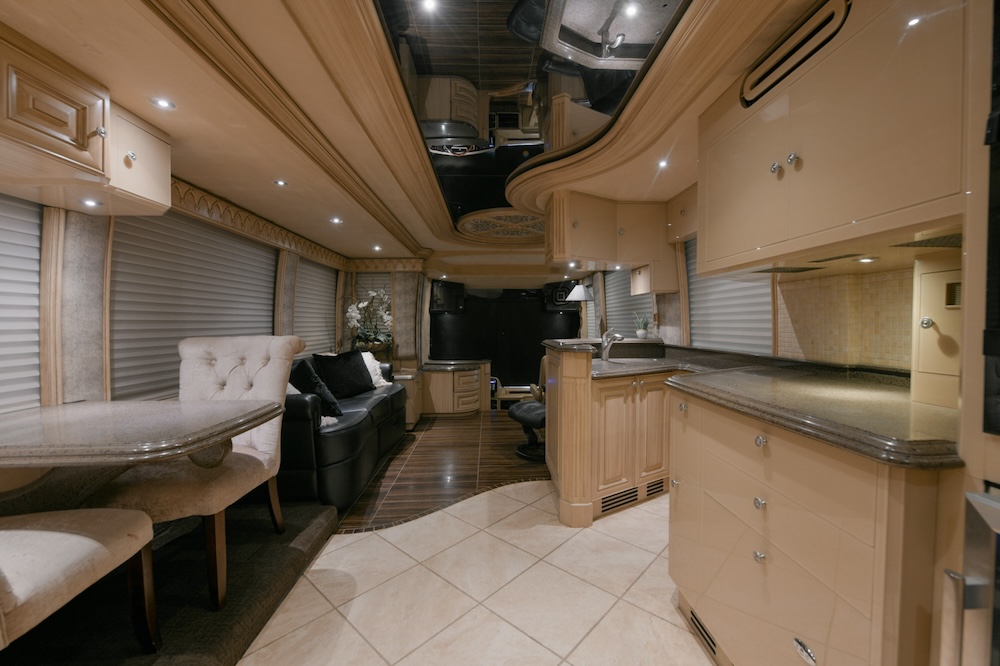 2003 Prevost Liberty  H3-45 For Sale