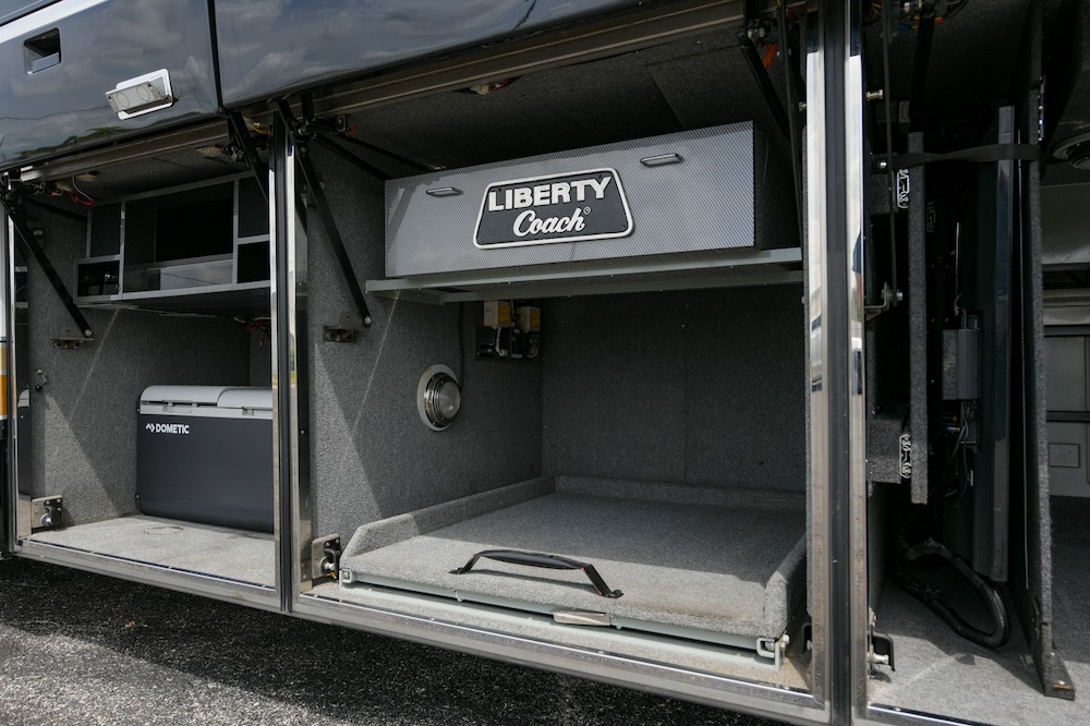 2003 Prevost Liberty  H3-45 For Sale