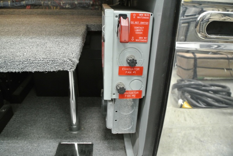 2003 Prevost Liberty XLII For Sale