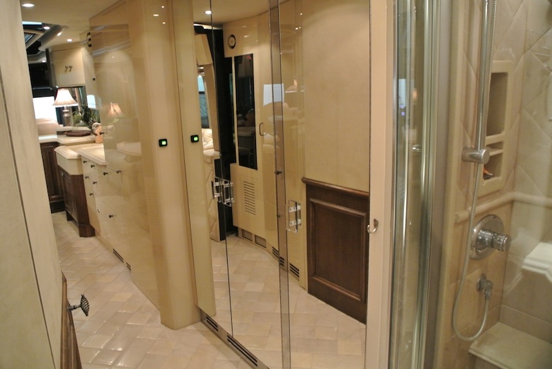 2003 Prevost Liberty XLII For Sale