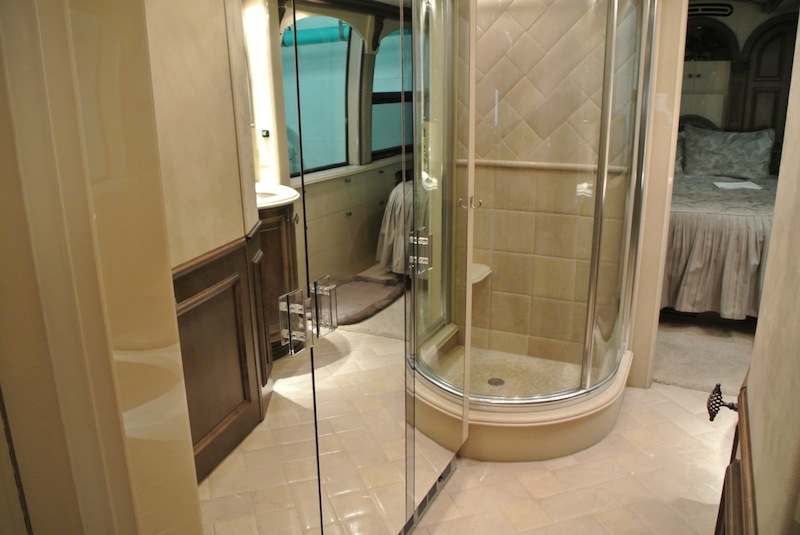 2003 Prevost Liberty XLII For Sale