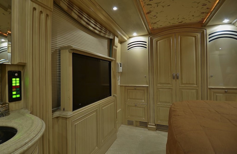 2003 Prevost Liberty XLII For Sale