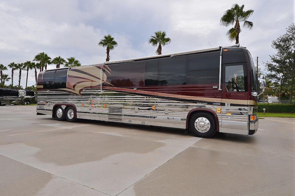 2003 Prevost Liberty XLII For Sale